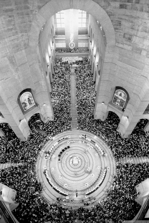 Aparecida, São Paulo - fotografia documental de João Rangel Marcelo